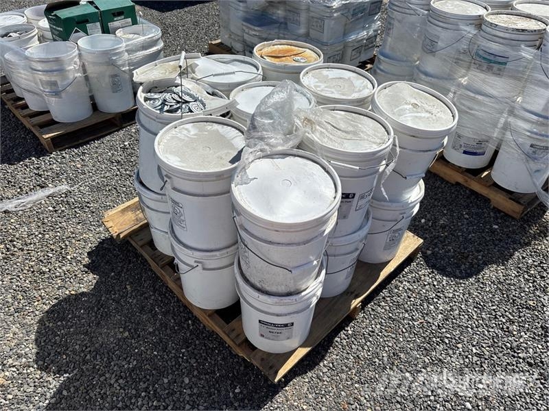 Quantity of Pallets of Drill-Tec Barb Seam Plates Outros Florestal