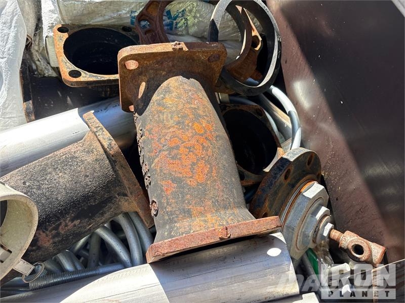 Quantity of Pipe Fittings & Hoses Andre komponenter