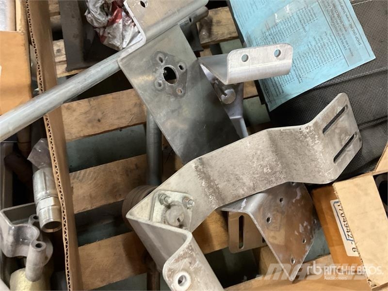  Quantity of Rollover Chip Trailer Parts Drugi deli