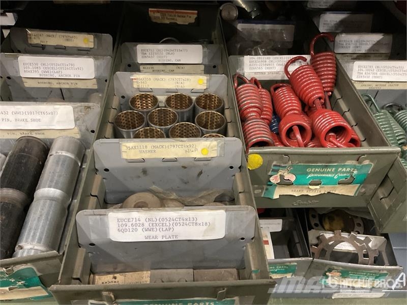 Quantity of S Cams w/Misc. Brake Parts Transport - Altele