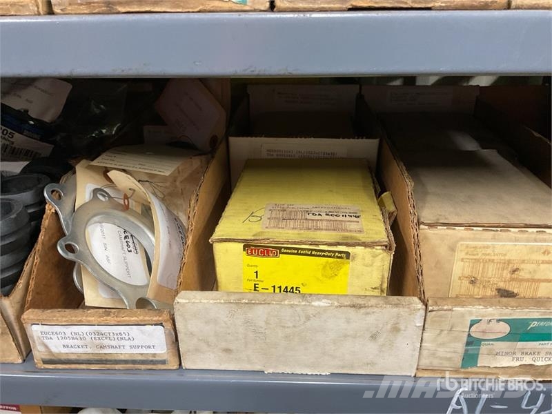 Quantity of S Cams w/Misc. Brake Parts Transport - Altele