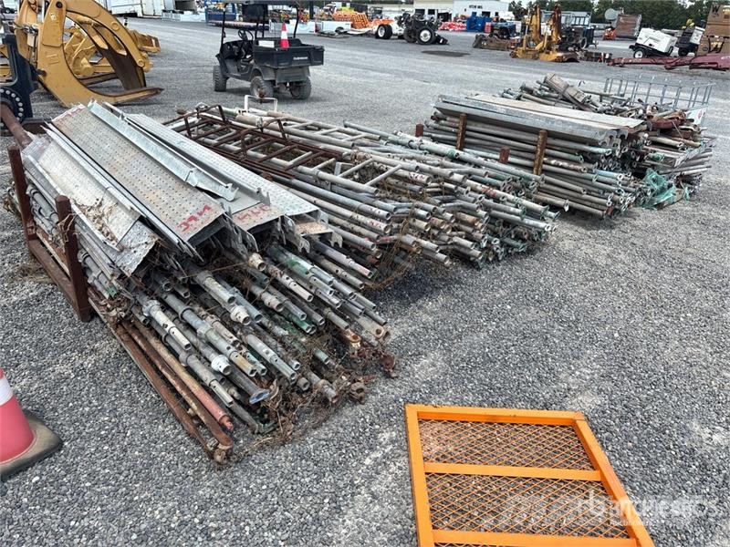 Quantity of Scaffolding Gerüste & Zubehör