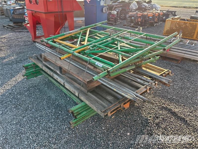  Quantity of Scaffolding Gerüste & Zubehör