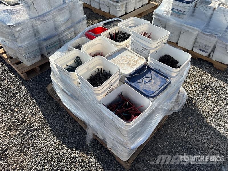 Quantity of Seam Plates & Fasteners Építőipar - Egyebek