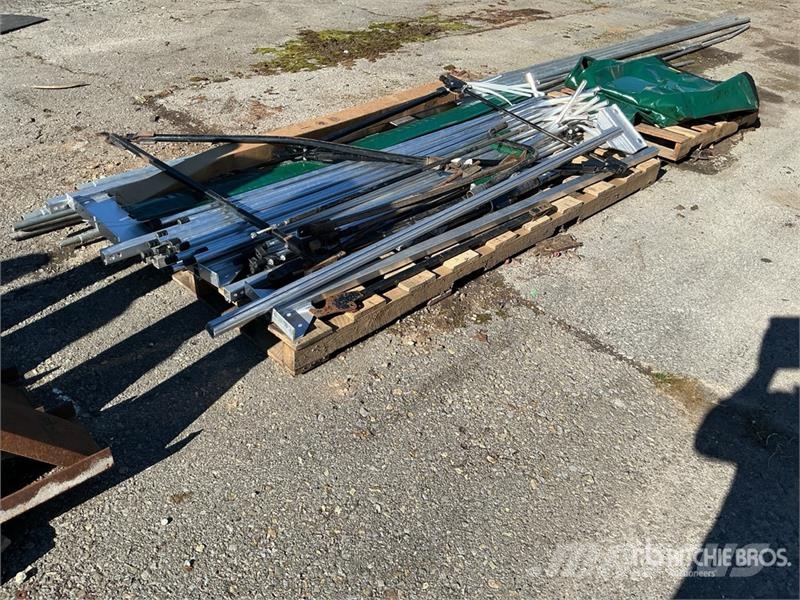  Quantity of Shurco Curtain Side Trailers Misc. Par Drugi deli