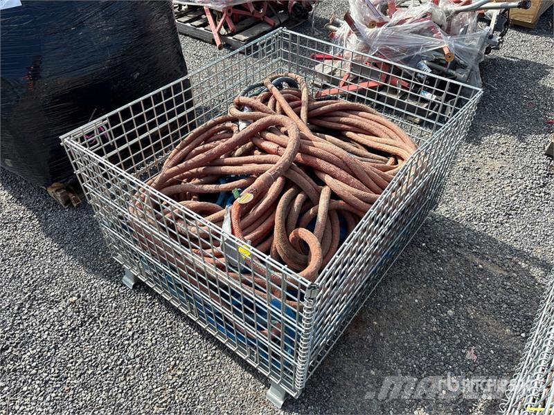 Quantity of Sling Daru tertozékok és felszerelések