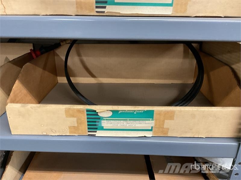 Quantity of Speedometer and Cable Assemblies, Misc Коммерческий транспорт - Другие