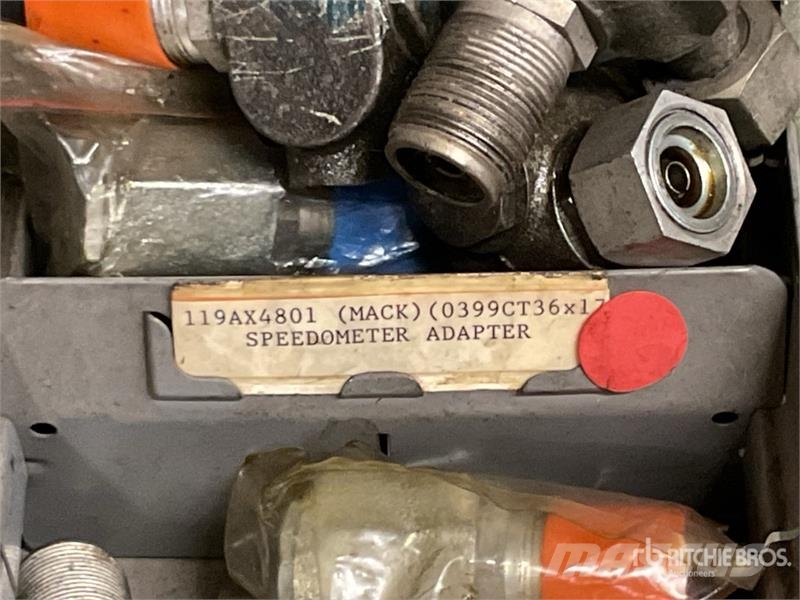 Quantity of Speedometer and Cable Assemblies, Misc Коммерческий транспорт - Другие