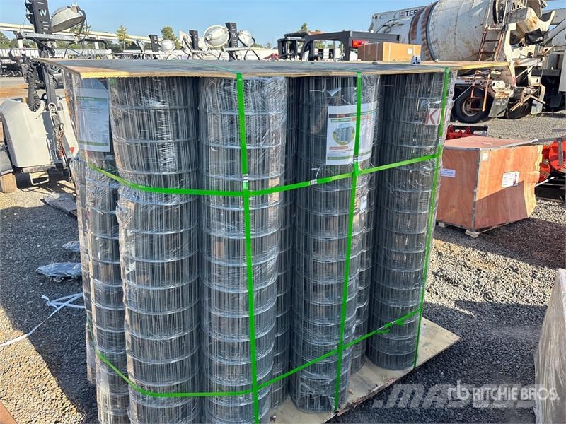 Quantity of STARVOX SV0566-21 66 ft x 5 ft Hot-di Fencing equipment