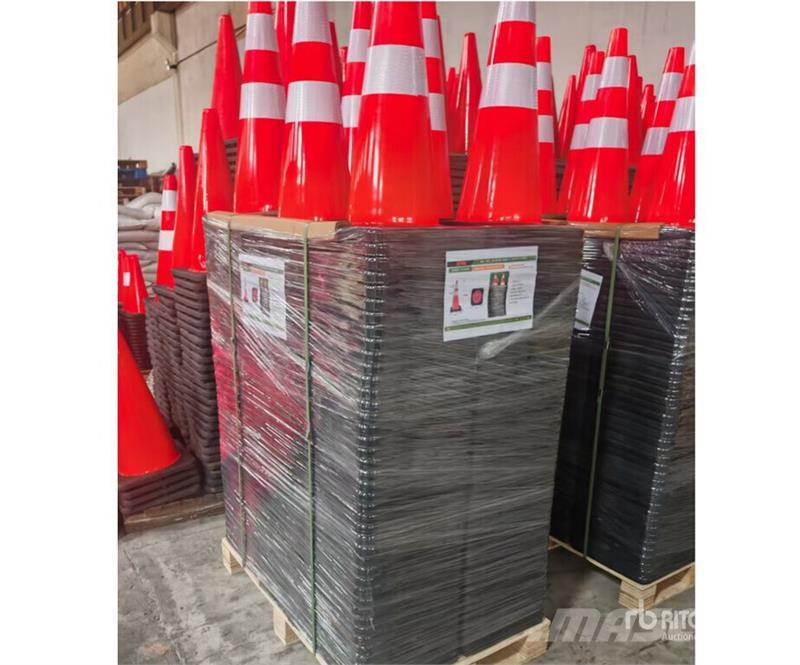 Quantity of STARVOX TC-250P 28 in PVC Safety Traf Csőfektető dózerek