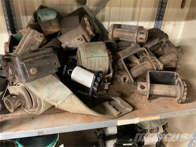 Quantity of Straps w/Strap Winches Andet tilbehør