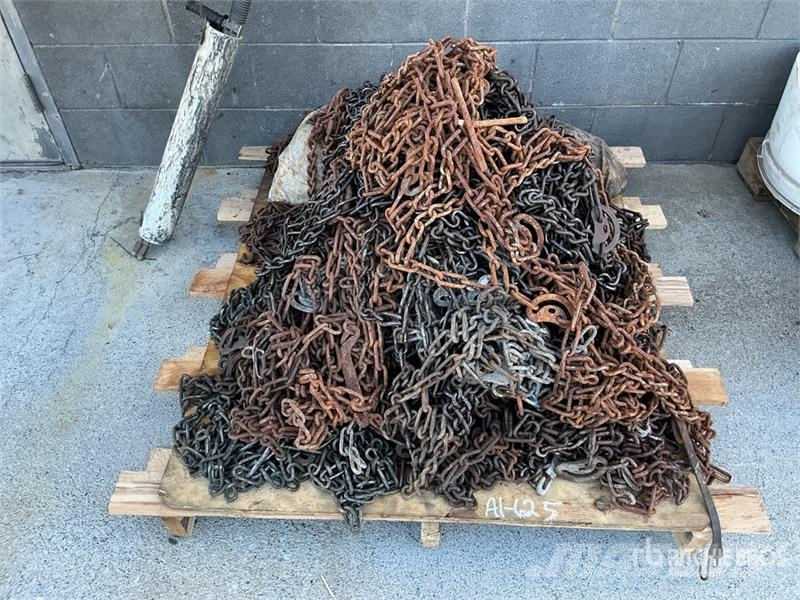  Quantity of Tire Chains Andet tilbehør