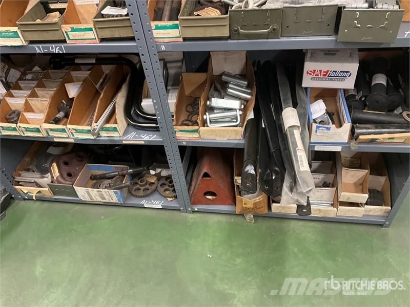 Quantity of Trailer Dolly Parts, Rollup Door Parts Andet tilbehør