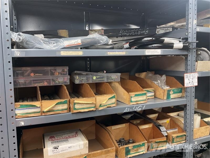 Quantity of Trailer Dolly Parts, Rollup Door Parts Andet tilbehør