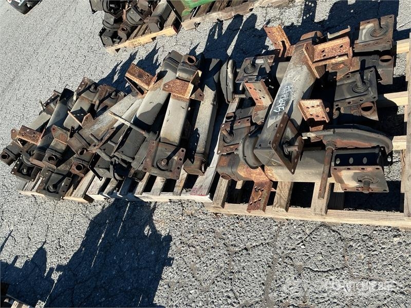  Quantity of Trailer Landing Gear Legs Drugi deli
