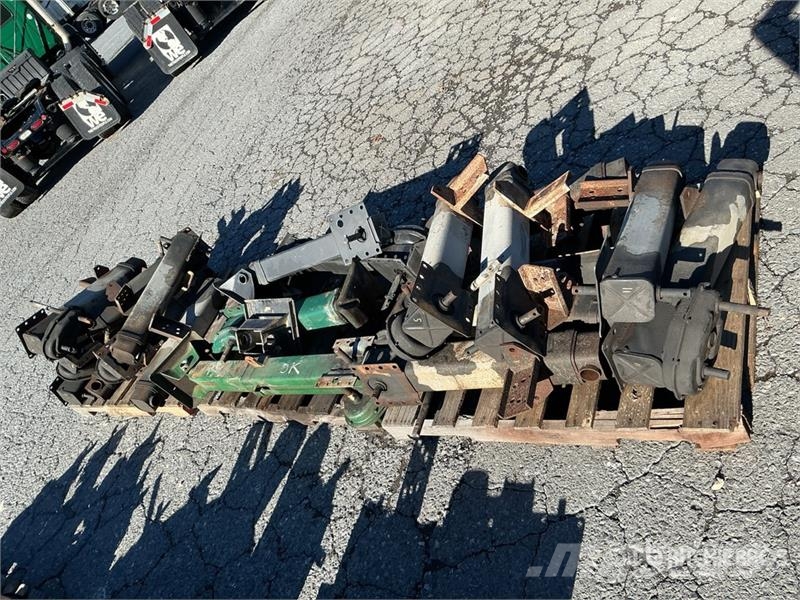  Quantity of Trailer Landing Gear Legs Drugi deli