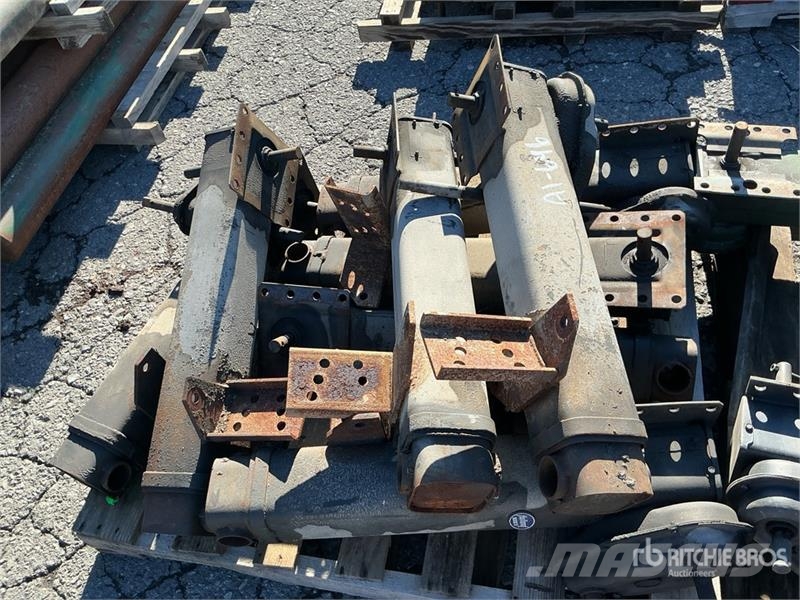  Quantity of Trailer Landing Gear Legs Drugi deli