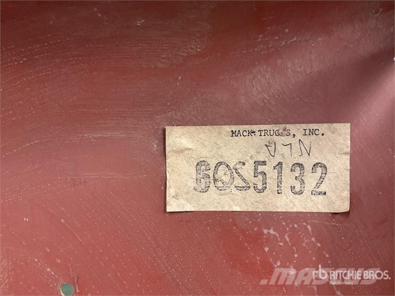  Quantity of Truck Cab Steel Panels Транспорт - Інші
