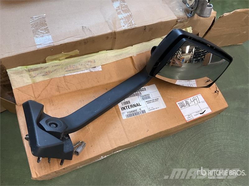 Quantity of Truck Mirrors 其他組件