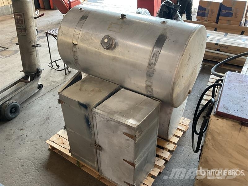 Quantity of Truck Parts Transport - drugo