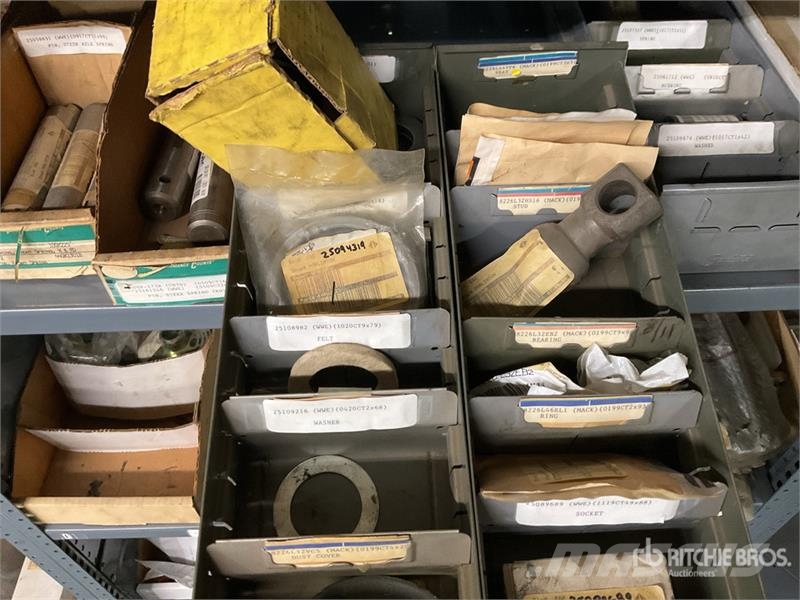  Quantity of U-bolt Kits, Hangers, Misc. Suspension 其他組件