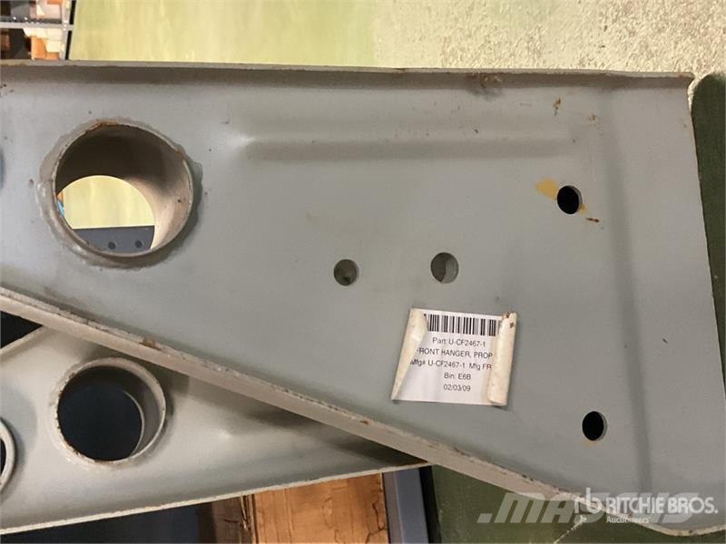  Quantity of U-bolt Kits, Hangers, Misc. Suspension 其他組件