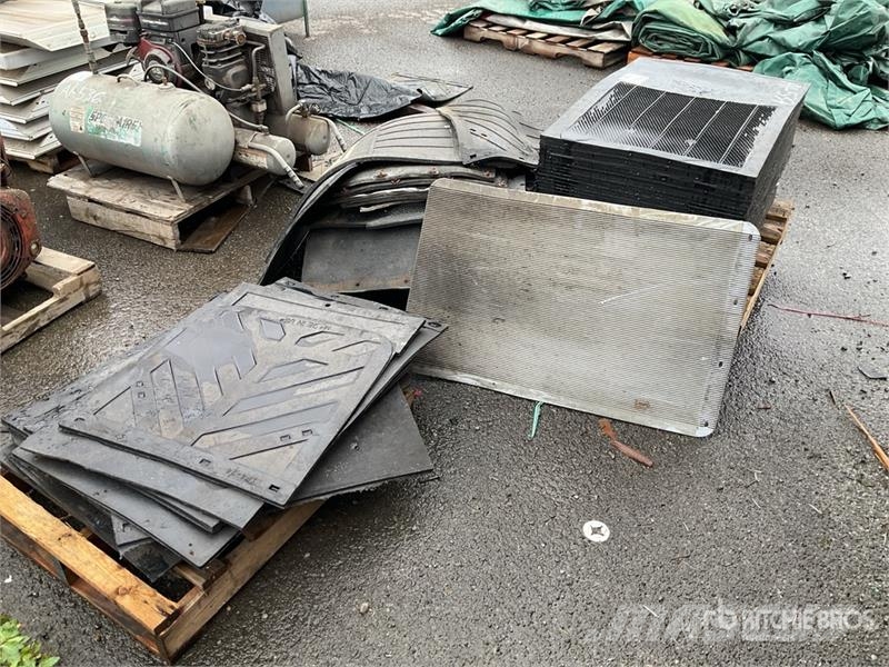 Quantity of Unused and Used Mud Flaps Коммерческий транспорт - Другие
