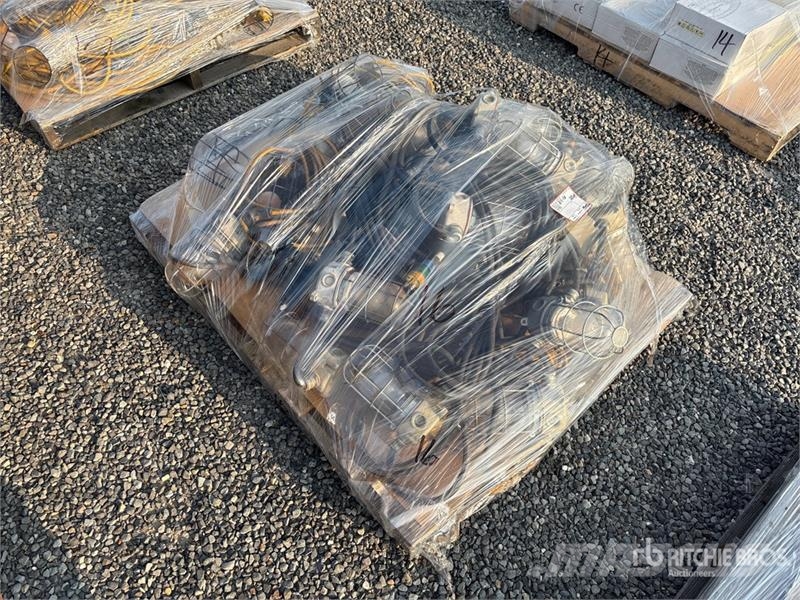 Quantity of Vapor Proof String Lights Other components