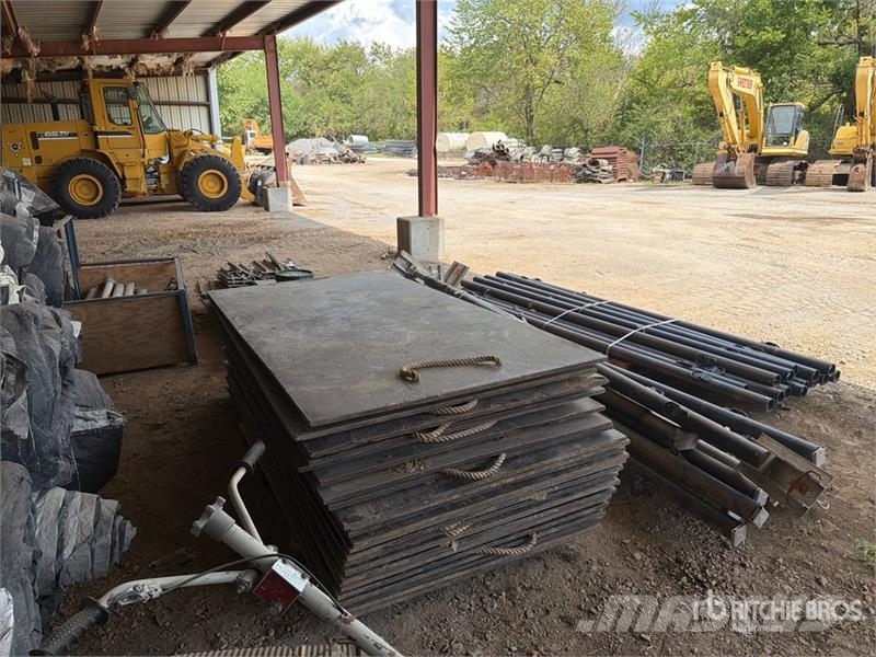 Quantity of Wall Bracing Poles Gradbeništvo - drugo