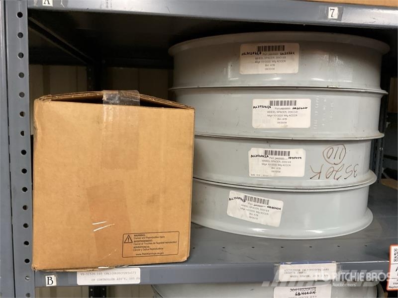  Quantity of Wheels Spacers w/Misc. Brake Items 其他組件
