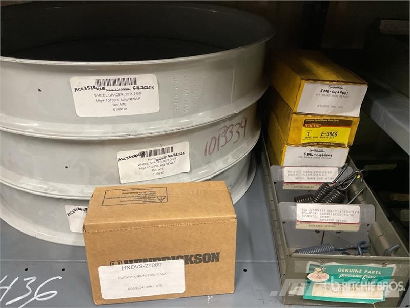  Quantity of Wheels Spacers w/Misc. Brake Items 其他組件