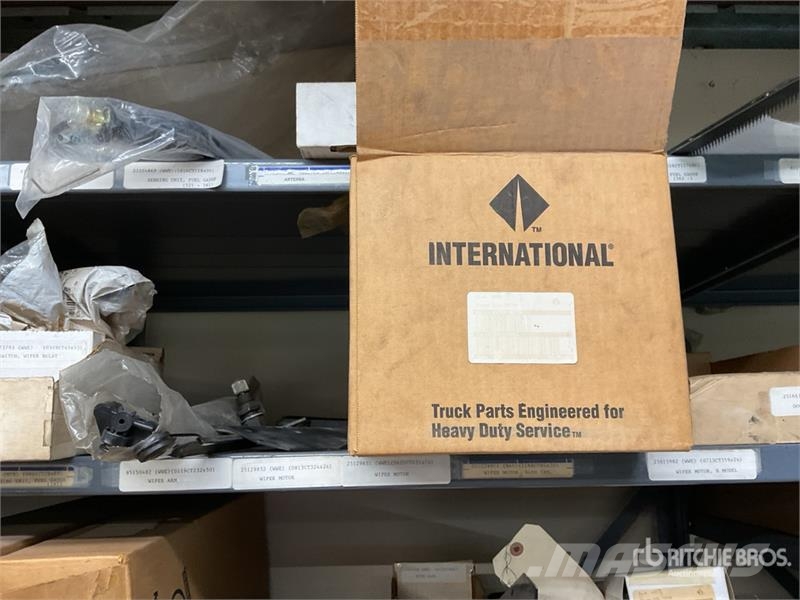Quantity of Wiper Blades and Wiper Motors, Misc. P Коммерческий транспорт - Другие