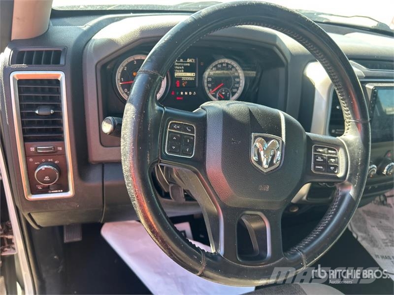 RAM 1500 Outros