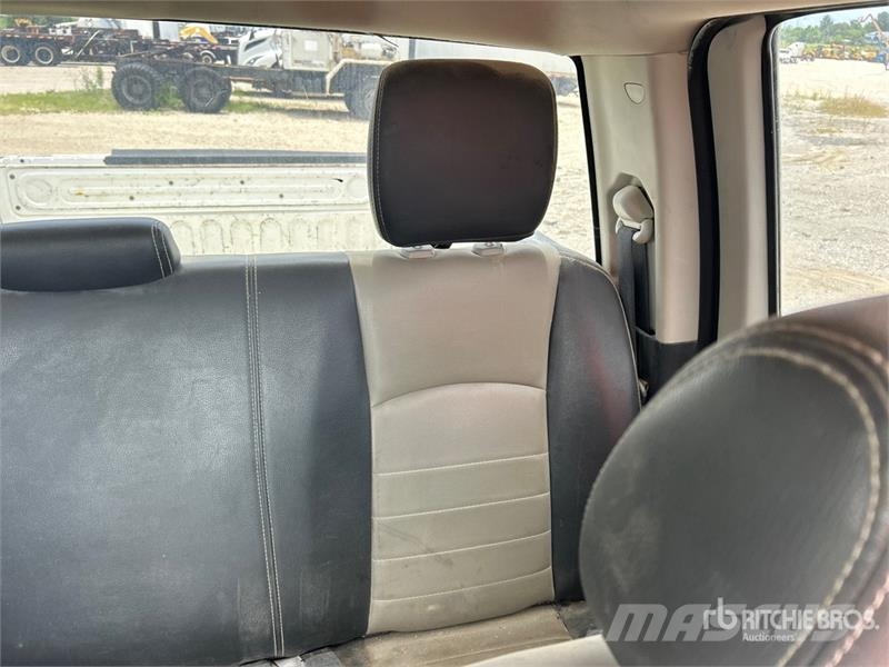 RAM 1500 Otros