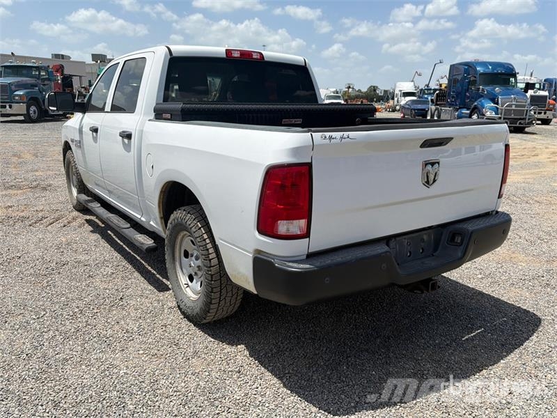 RAM 1500 أخرى