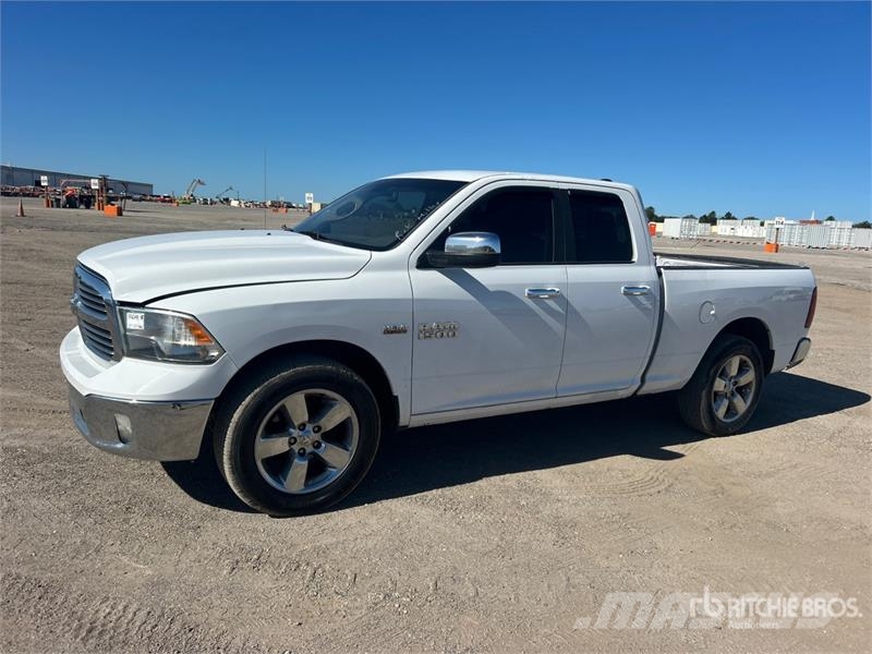 RAM 1500 Outros