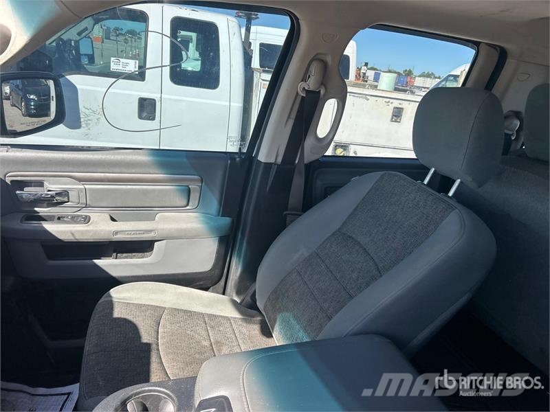 RAM 1500 Outros