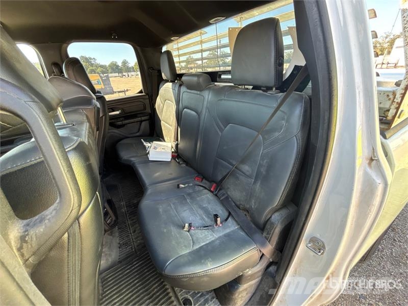 RAM 1500 Otros