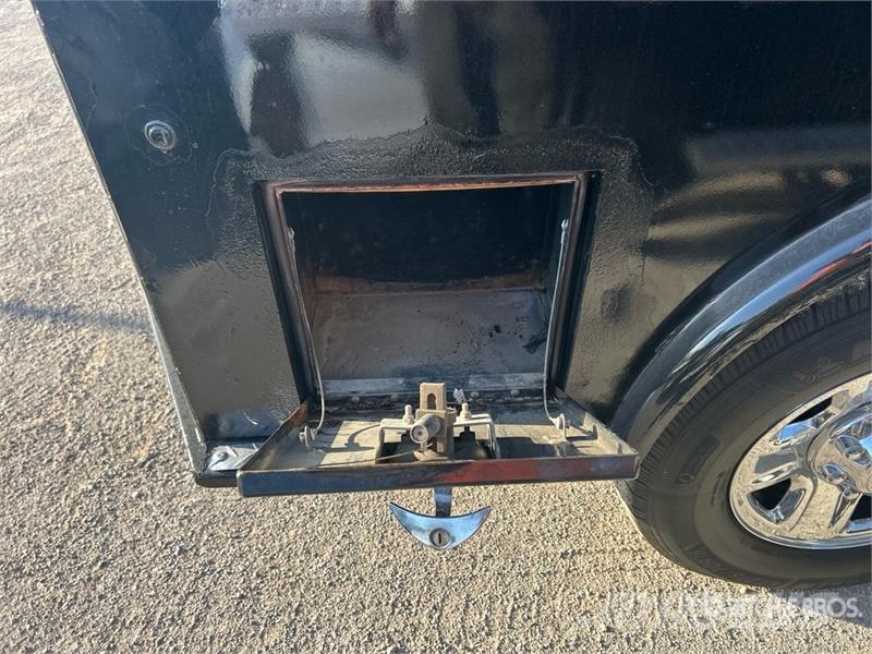 RAM 2500 Пикапи