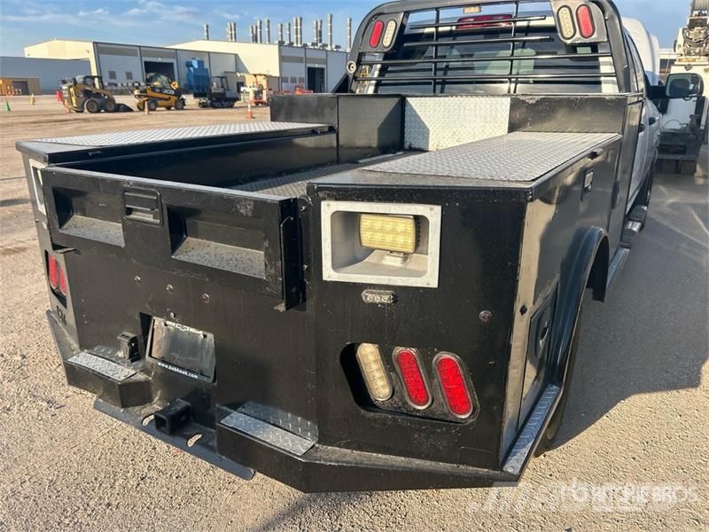 RAM 2500 Пикапи