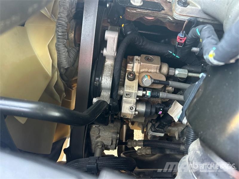 RAM 2500 Пикапи