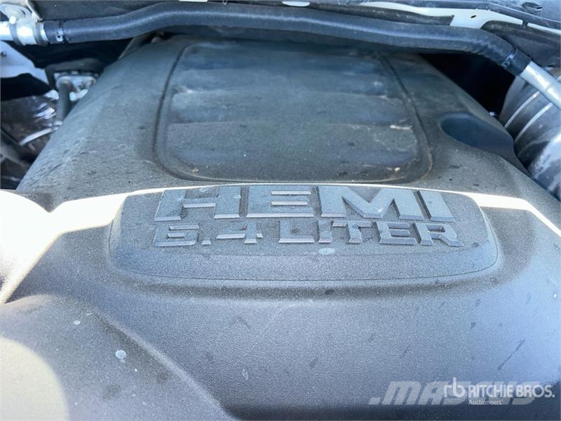 RAM 2500 4x2 Crew Cab Pickup Інше