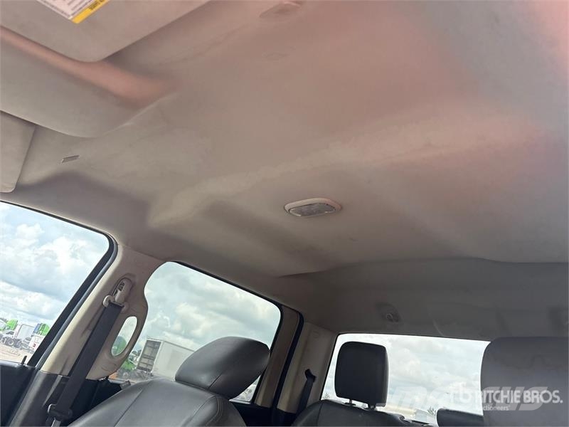 RAM 2500 4x4 Crew Cab Pickup 其他