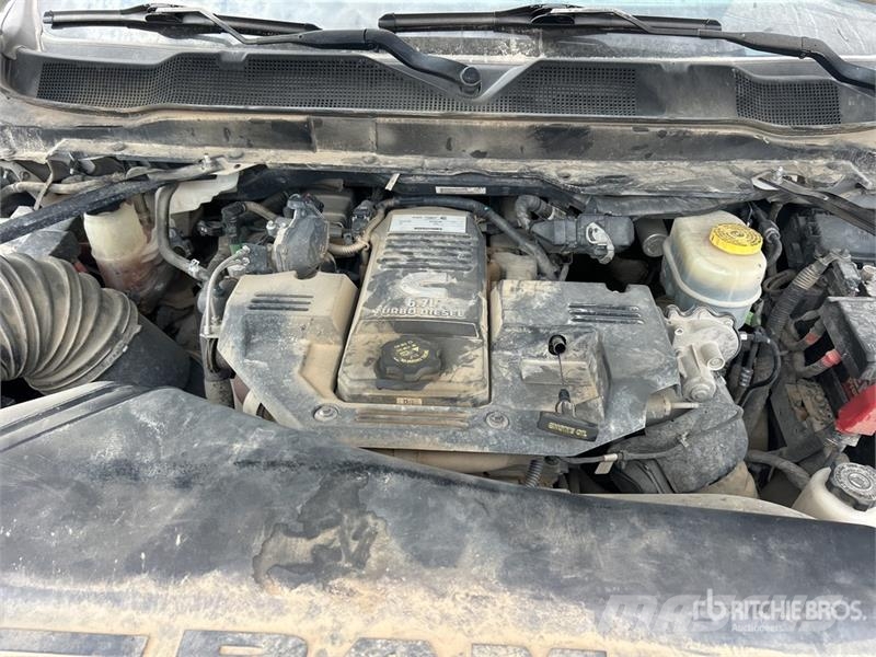RAM 2500 4x4 Crew Cab Pickup 其他