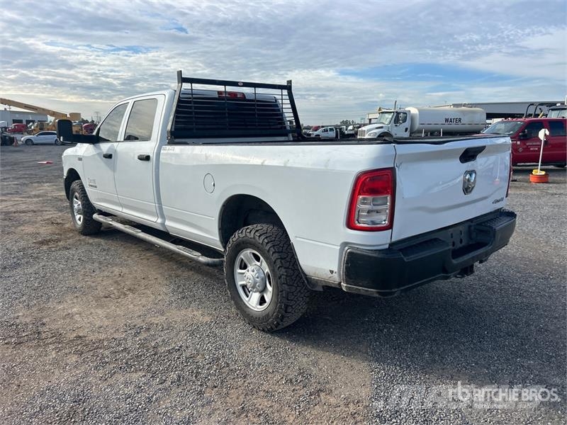 RAM 2500 4x4 Crew Cab Pickup Citi