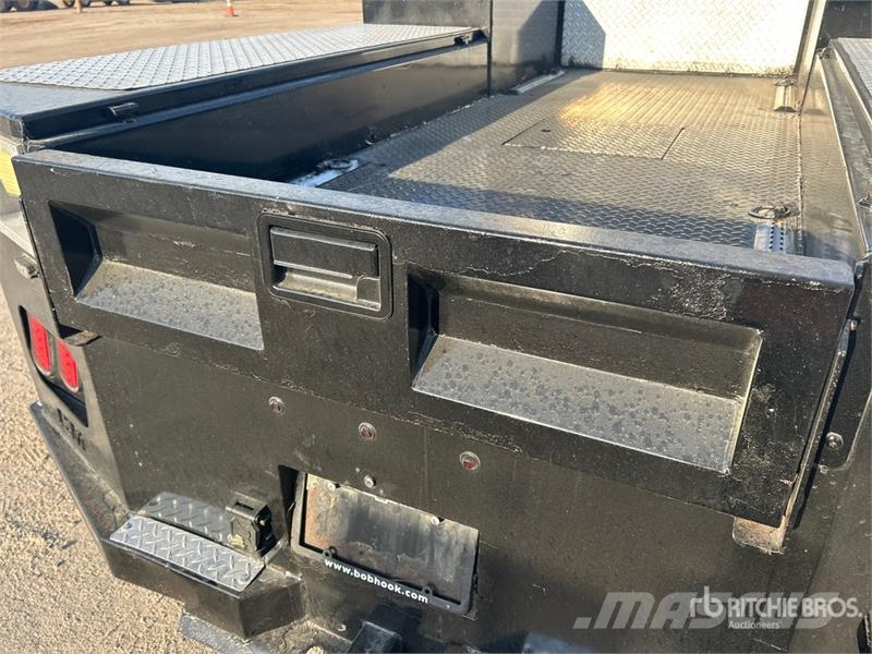 RAM 2500 4x4 Crew Cab Versatile Hauler Truck Tegljači