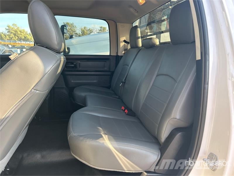 RAM 2500 4x4 Crew Cab Versatile Hauler Truck Tegljači