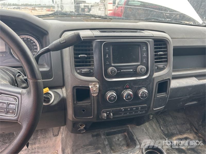 RAM 2500 4x4 Crew Cab Pickup Andere Transporter