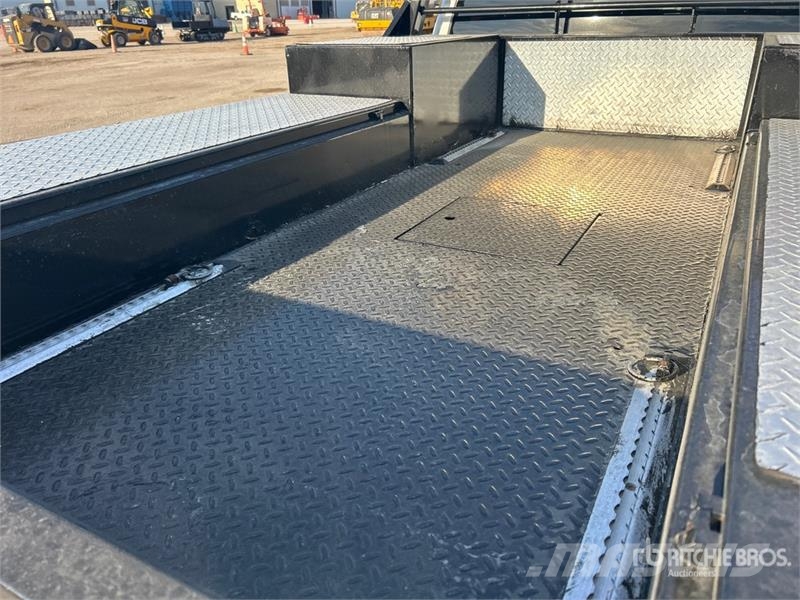 RAM 2500 4x4 Crew Cab Versatile Hauler Truck Tegljači