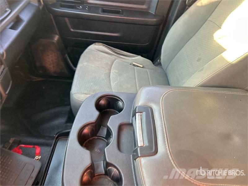 RAM 2500 4x4 Crew Cab Pickup 其他